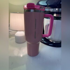 ✨ Limited Edition ✨ Stanley x Starbucks Sparkle Pink Tumbler